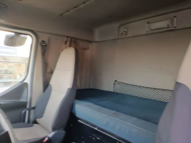 Camión Tracto Renault Premum Lander 440