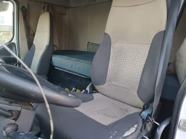 Camión Tracto Renault Premum Lander 440