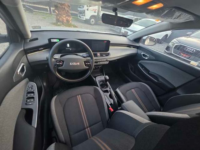 Kia k3 hatback año 2025 full en prenda