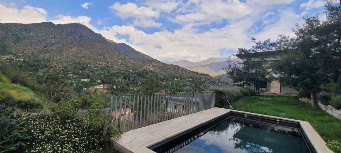 Arriendo casa Mediterránea, El Arrayan  (112294)