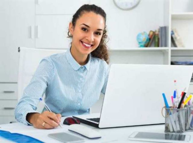 Asistente Administrativo/a Comercial