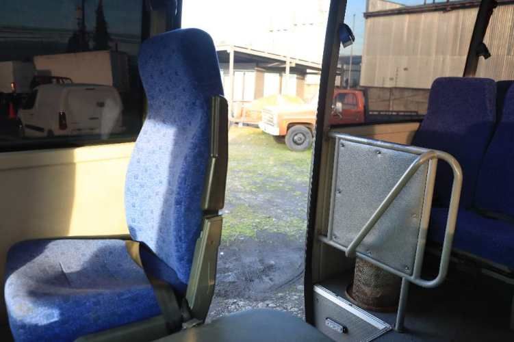 BUS HIGER AÑO 2012 FULL AC MOTOR DIESEL 27 PASAJEROS AL DIA