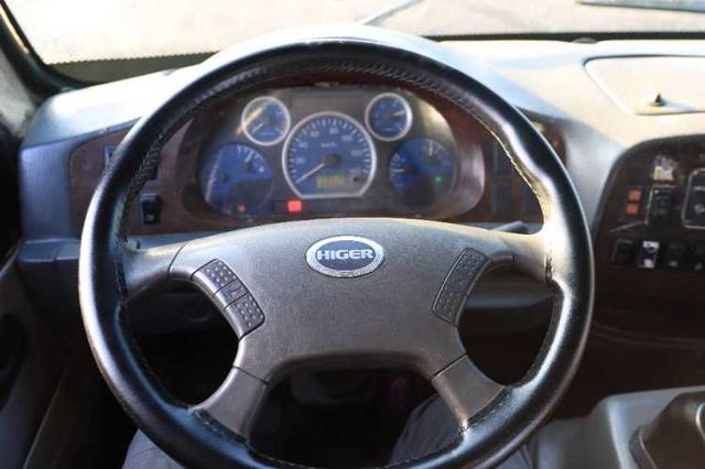 BUS HIGER AÑO 2012 FULL AC MOTOR DIESEL 27 PASAJEROS AL DIA