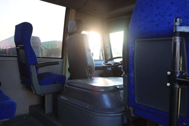 BUS HIGER AÑO 2012 FULL AC MOTOR DIESEL 27 PASAJEROS AL DIA