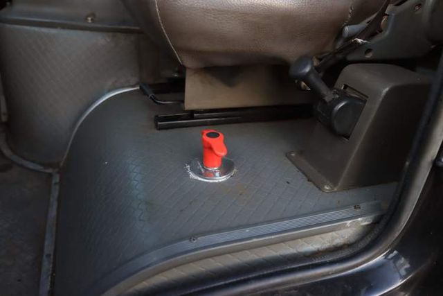 BUS HIGER AÑO 2012 FULL AC MOTOR DIESEL 27 PASAJEROS AL DIA