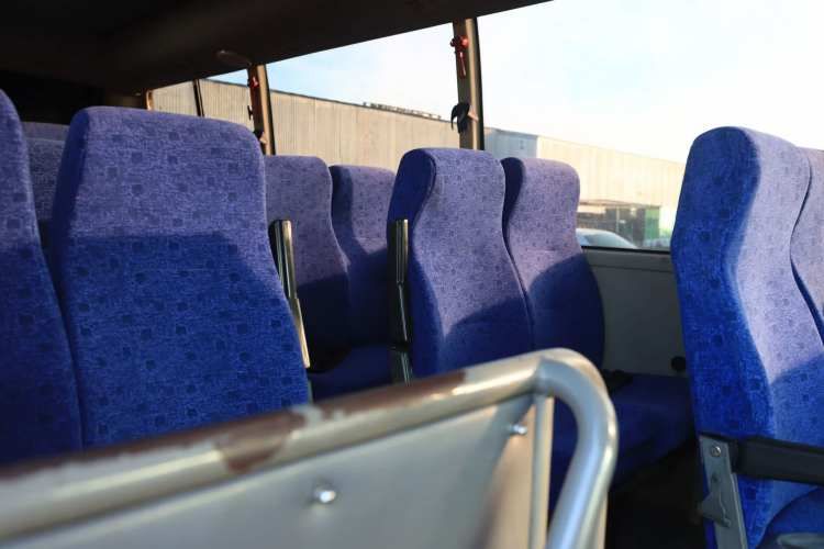 BUS HIGER AÑO 2012 FULL AC MOTOR DIESEL 27 PASAJEROS AL DIA