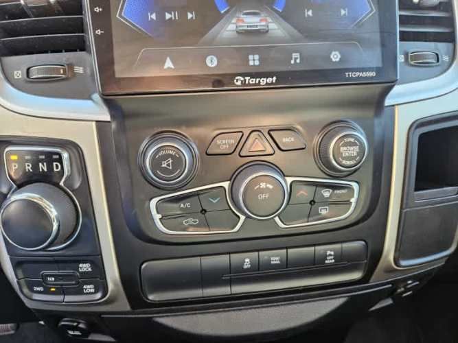 Ram 1500 Quad Cab Slt Dcab 4x4 3.6 Aut 2018