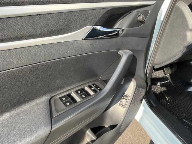 Maxus T60 GL 4x2 2.0 AT (2024)