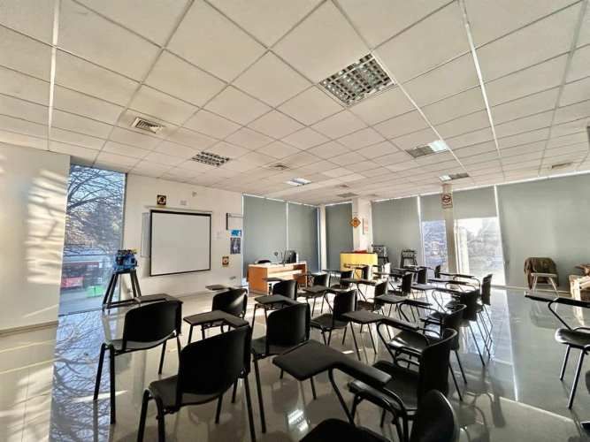 LOCAL COMERCIAL Massmann 499