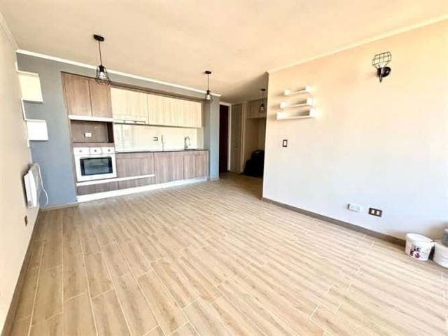 DEPARTAMENTO PORTAL ÑUÑOA CON AV. GRECIA