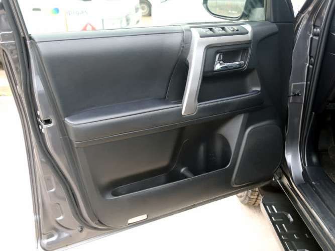 TOYOTA 4RUNNER  2021