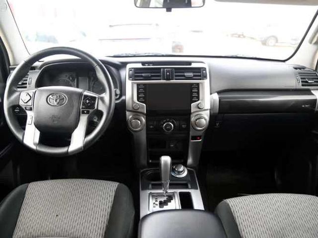 TOYOTA 4RUNNER  2021