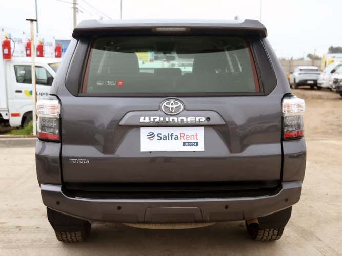 TOYOTA 4RUNNER  2021