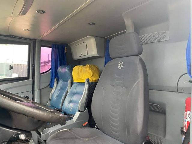2013 Bus Scania K410 Salón Cama 43 Pasajeros – 2 pisos