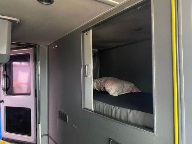 2013 Bus Scania K410 Salón Cama 43 Pasajeros – 2 pisos