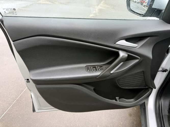 CHEVROLET TRACKER 2024