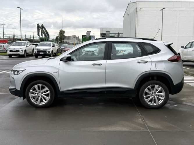 CHEVROLET TRACKER 2024