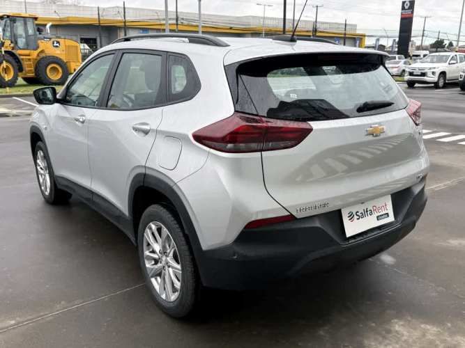 CHEVROLET TRACKER 2024
