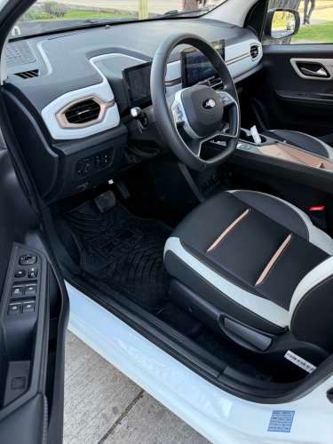 JAC E-JS1 BGT LUXURY AUT 2025