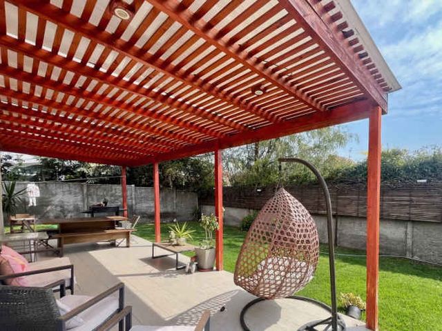 VENTA CASA 3HAB 3BA LA REINA