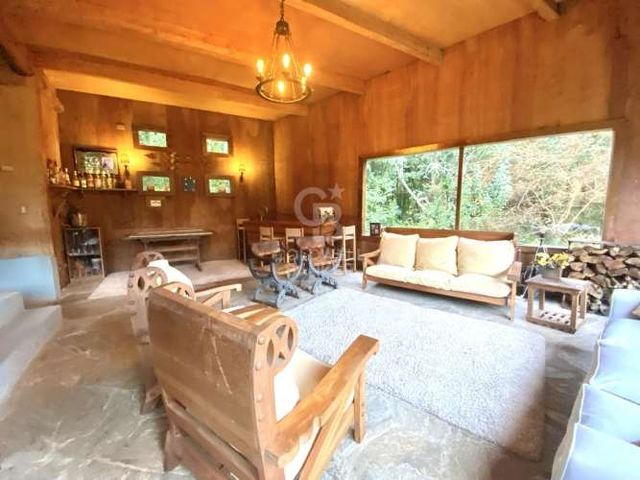 Fantástica casa con cabaña en ruta 225 a Ensenada (1 ha)