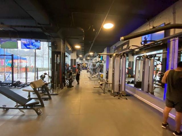 Local en arriendo en Avenida Las Condes