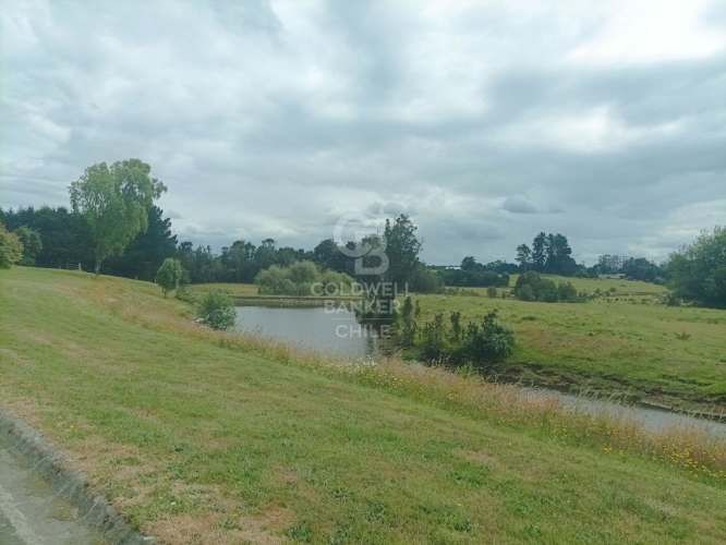 Parcela en Exclusivo Condominio.