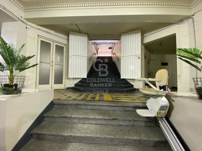 Gran local comerial en Santiago centro