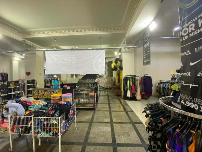 Gran local comerial en Santiago centro