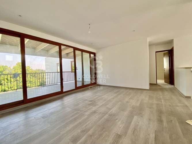 Gran Oportunidad Los Bosques - Frente a La Laguna- Chicureo