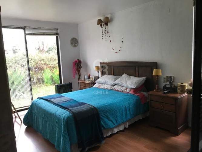 Casa esquina Moderna y con buena arquitectura