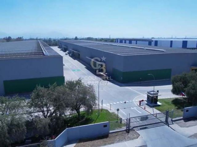 Arriendo bodega de 2.023m2  General Velásquez, San Bernardo