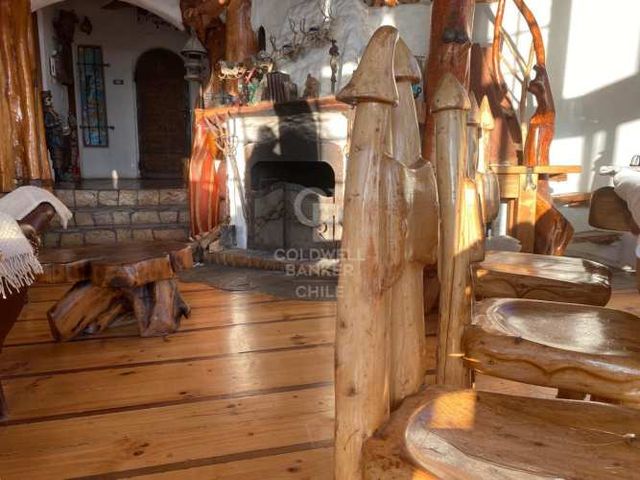 Casa arquitectura temática  Concón Campus del Mar