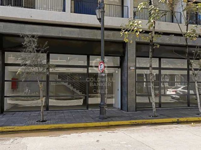 Local Comercial de 195m2 en Santiago Centro