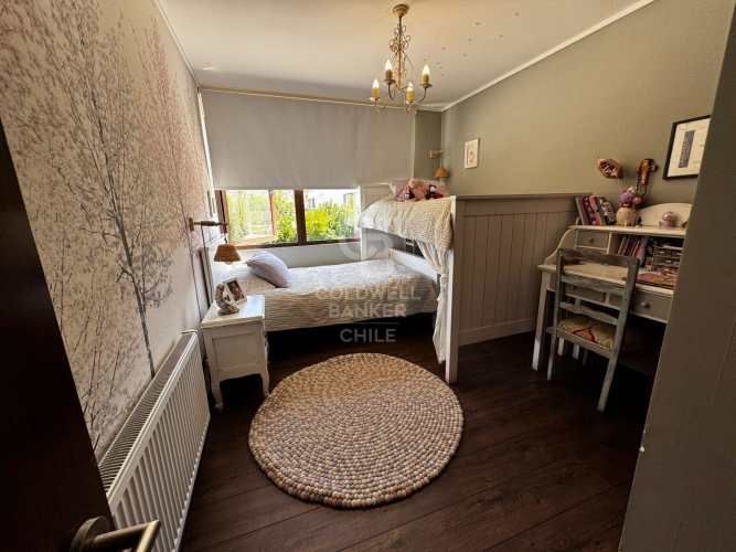 José Rabat | A pasos del colegio Pedregales