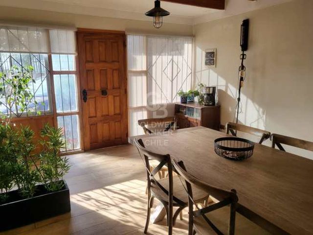 Espaciosa casa de 2 pisos Recreo Viña del Mar