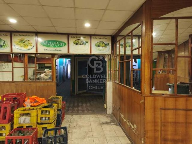 Local comercial remodelado en centro de Rancagua