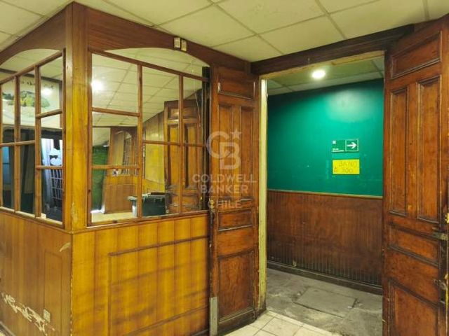 Local comercial remodelado en centro de Rancagua