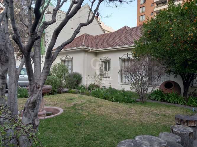 Espectacular casa en  Providencia (Residencial / Comercial)