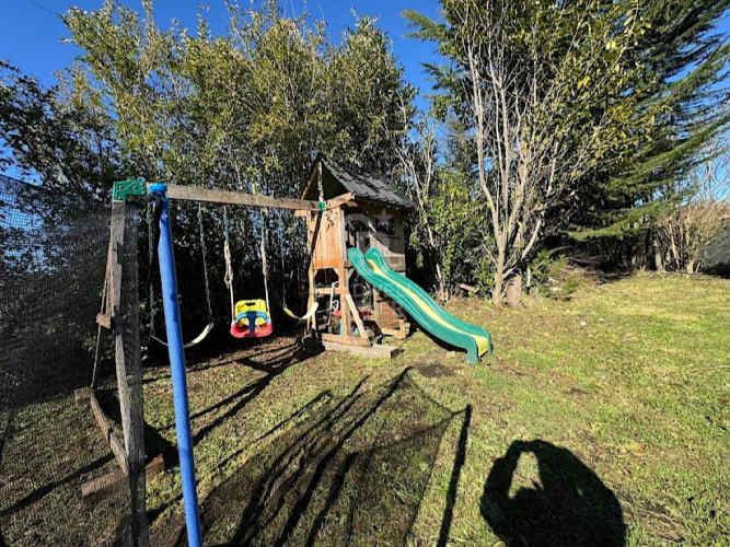 Amplia casa frente a Lago Puyehue.