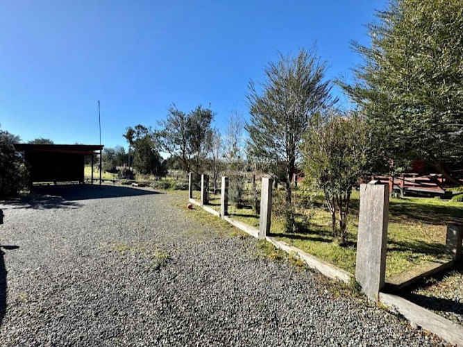 Amplia casa frente a Lago Puyehue.