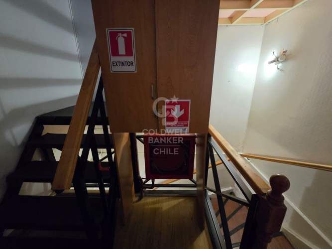 Casa con capacidad para 20-25 personas.