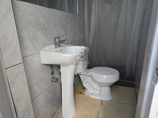 Casa con capacidad para 20-25 personas.