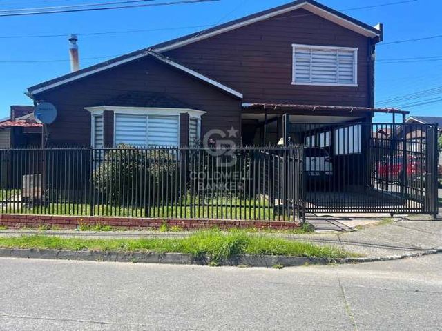 Oportunidad en Esquina con Casa y Departamento/Mirasol