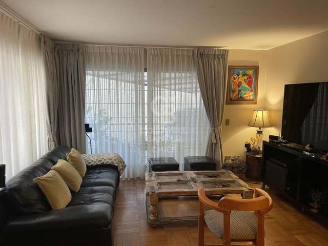 Hermosa y Amplia Casa En pleno centro de viña del mar