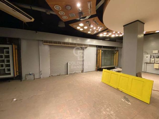 Gran local comercial en Santiago