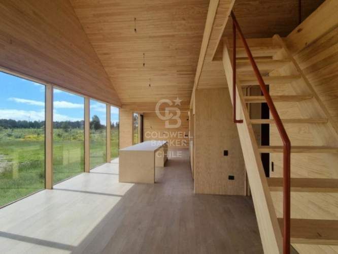 Casa en Frutillar, Entorno exclusivo parcela con playa.