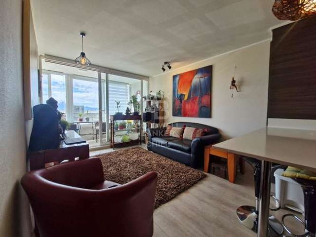 Soberbia vista a los Volcanes y cerca del Centro