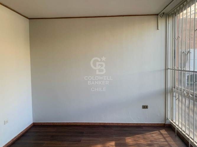 Amplia Casa Esquina Comercial Limache