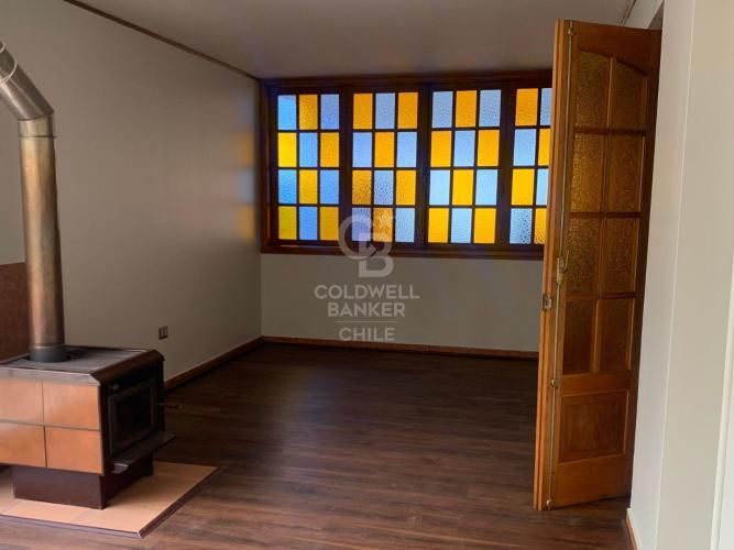 Amplia Casa Esquina Comercial Limache